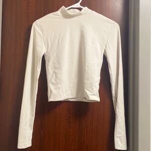 Babaton Contour Mockneck Top (small)